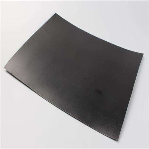 HDPE復合土工膜與免漆扣板 大理市場爆款建材解析